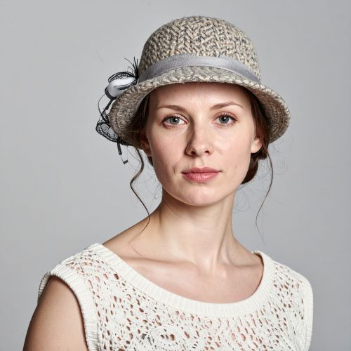 Chapeau pour visage ovale