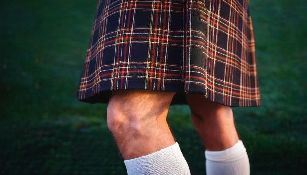 Haueur genou pour porter un kilt ecossais